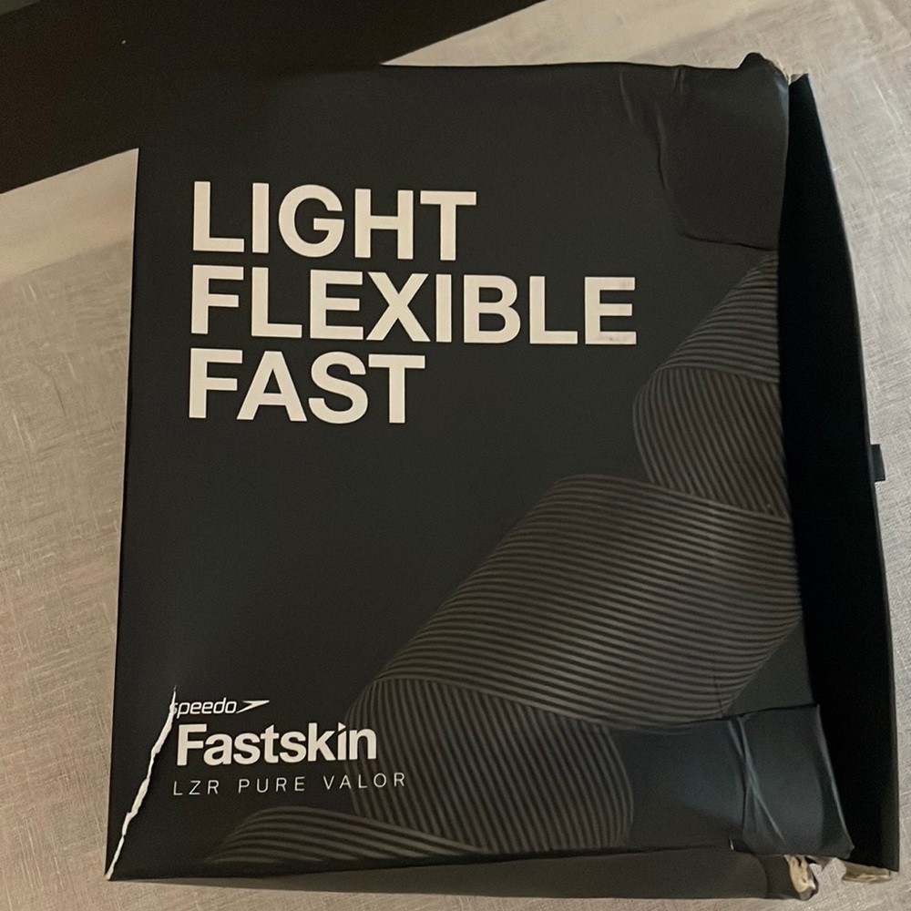 Speedo fastkin lzr new in box